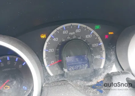 2010 Honda Fit Sport z USA, uszkodzony, nr VIN JHMGE8H42AS006277